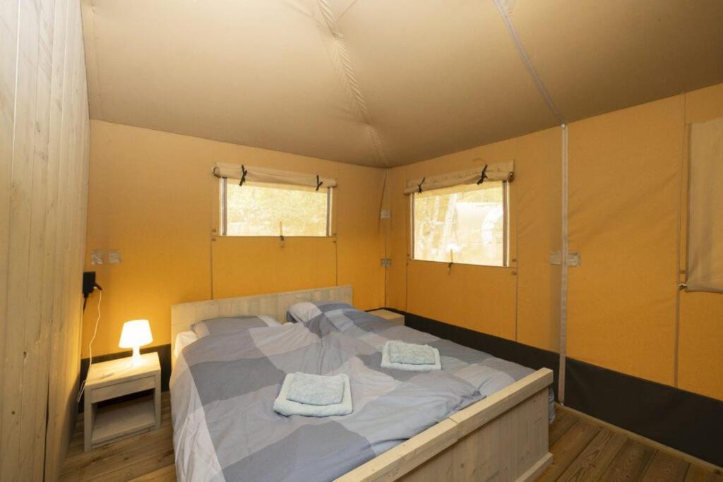 Camping Ushuaia Villages Au Bois Joli Andryes المظهر الخارجي الصورة