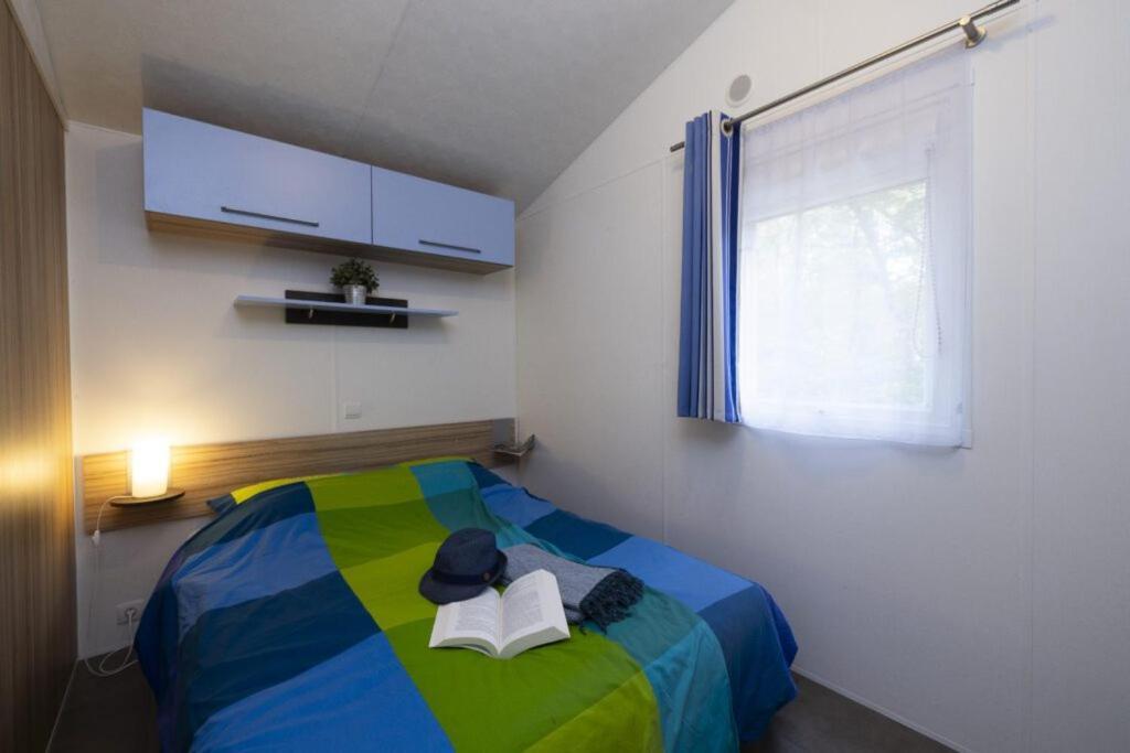Camping Ushuaia Villages Au Bois Joli Andryes المظهر الخارجي الصورة