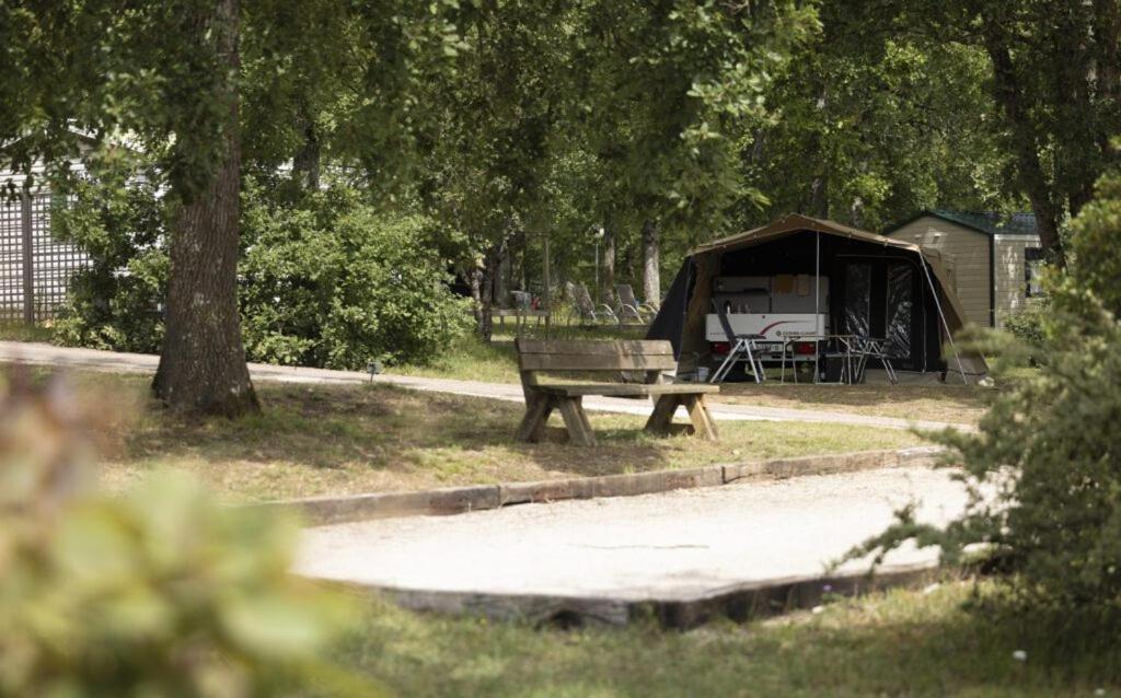Camping Ushuaia Villages Au Bois Joli Andryes المظهر الخارجي الصورة